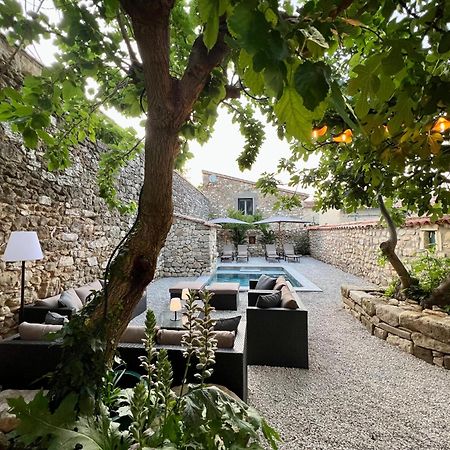 Maison Erica Hotel Saint-Mamert-du-Gard Exterior foto
